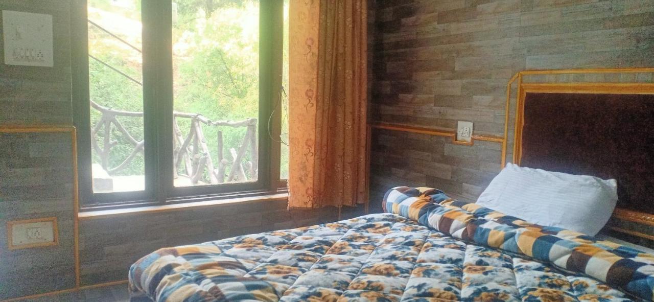 Hotel Pine Spring Dharamshala Dış mekan fotoğraf