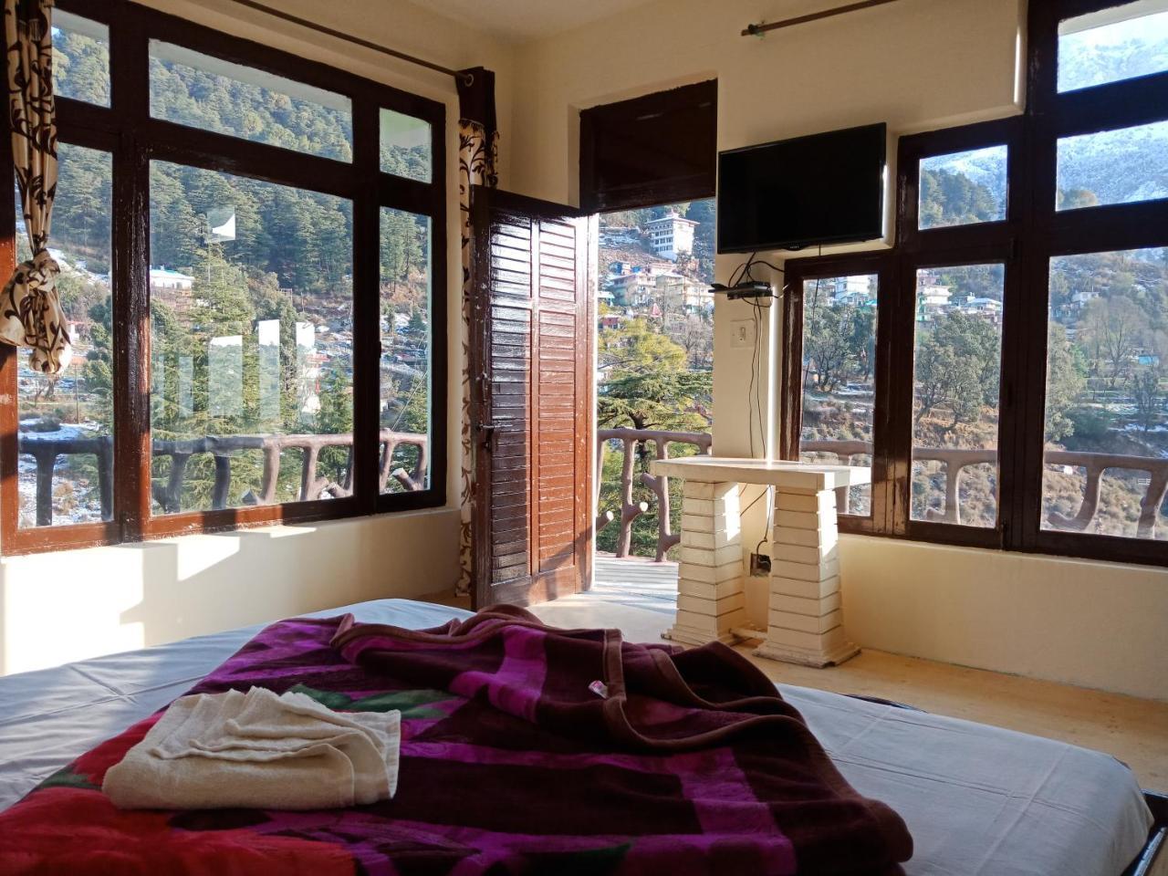 Hotel Pine Spring Dharamshala Dış mekan fotoğraf