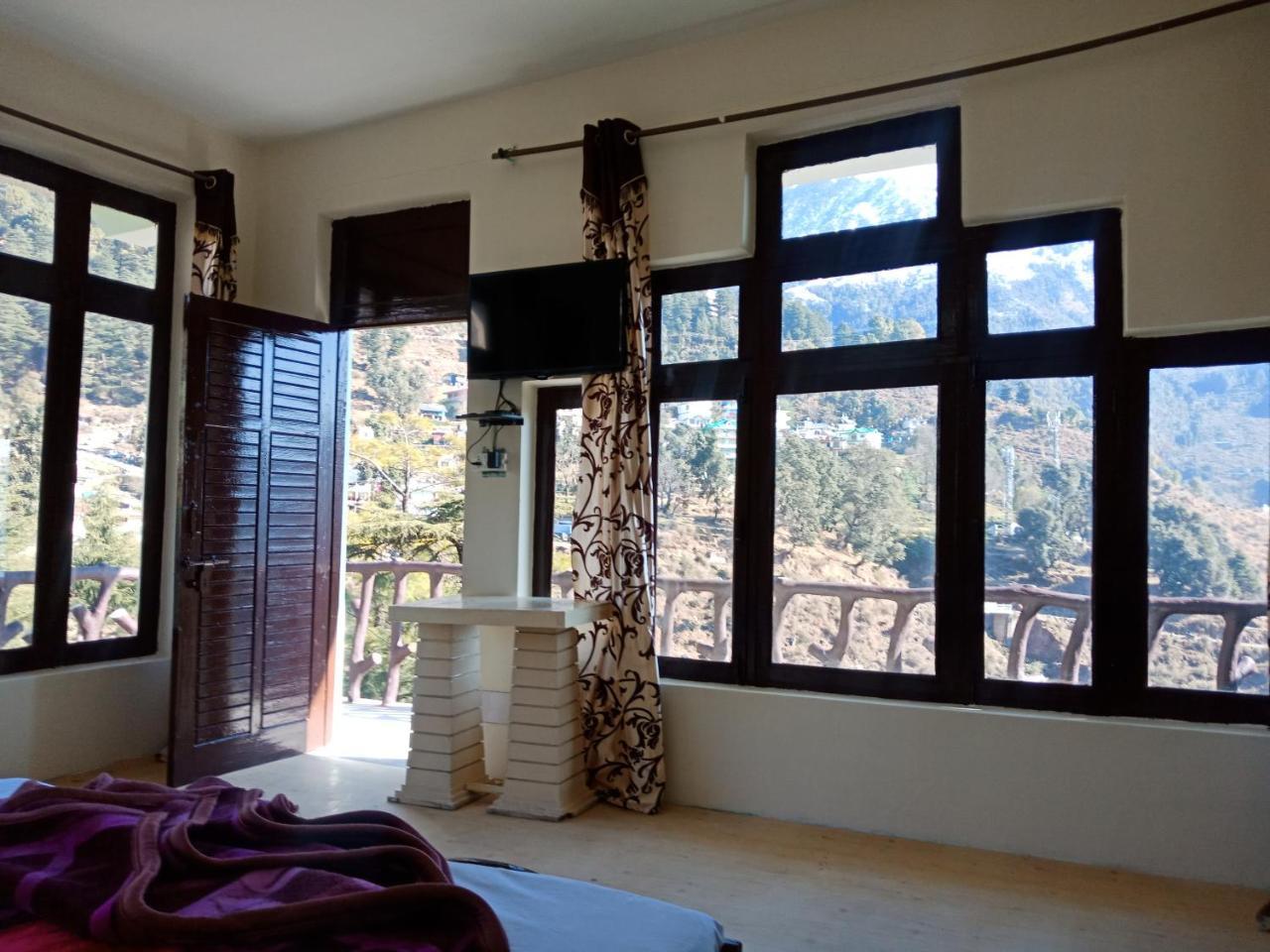 Hotel Pine Spring Dharamshala Dış mekan fotoğraf